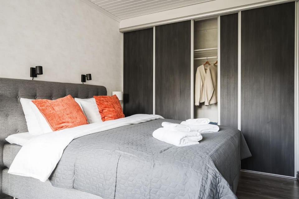 Bed, Bedroom, wardrobe