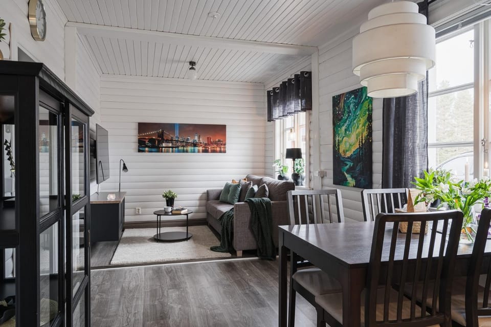 Living room, Dining area