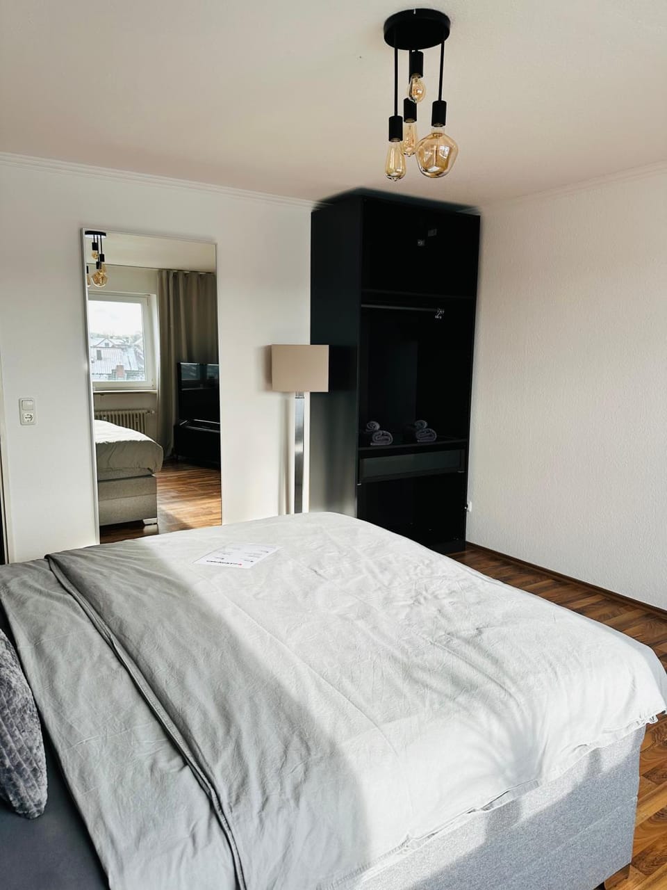 Bed, Photo of the whole room, Bedroom, wardrobe