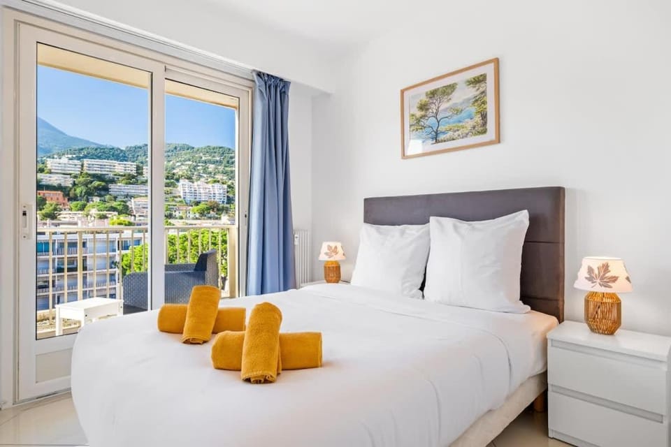 Rives d'or, Superbe 2p traversant, vue imprenable sur la mer Apartment in Roquebrune-Cap-Martin