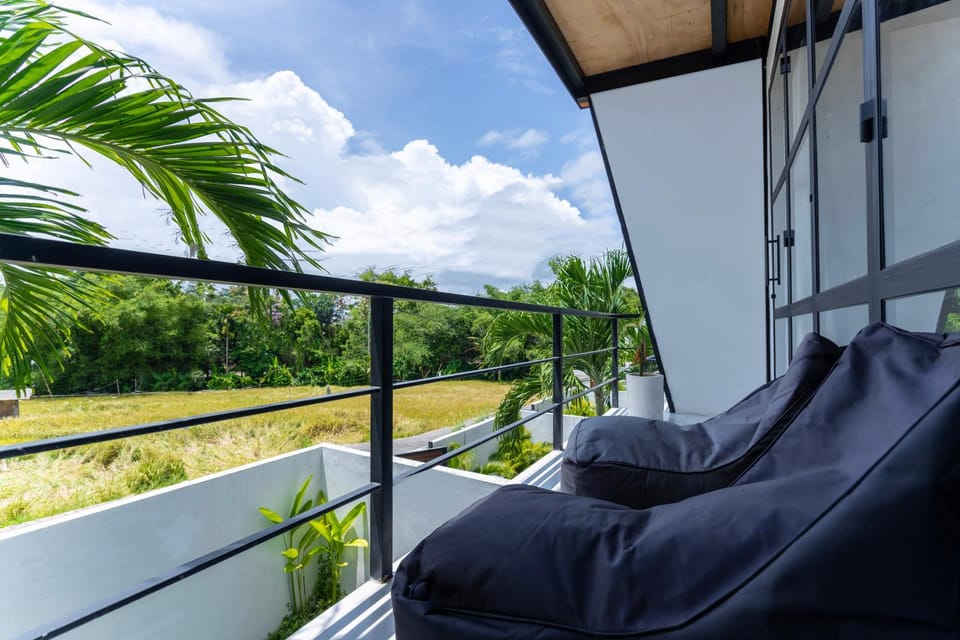 Balcony/Terrace, Garden view