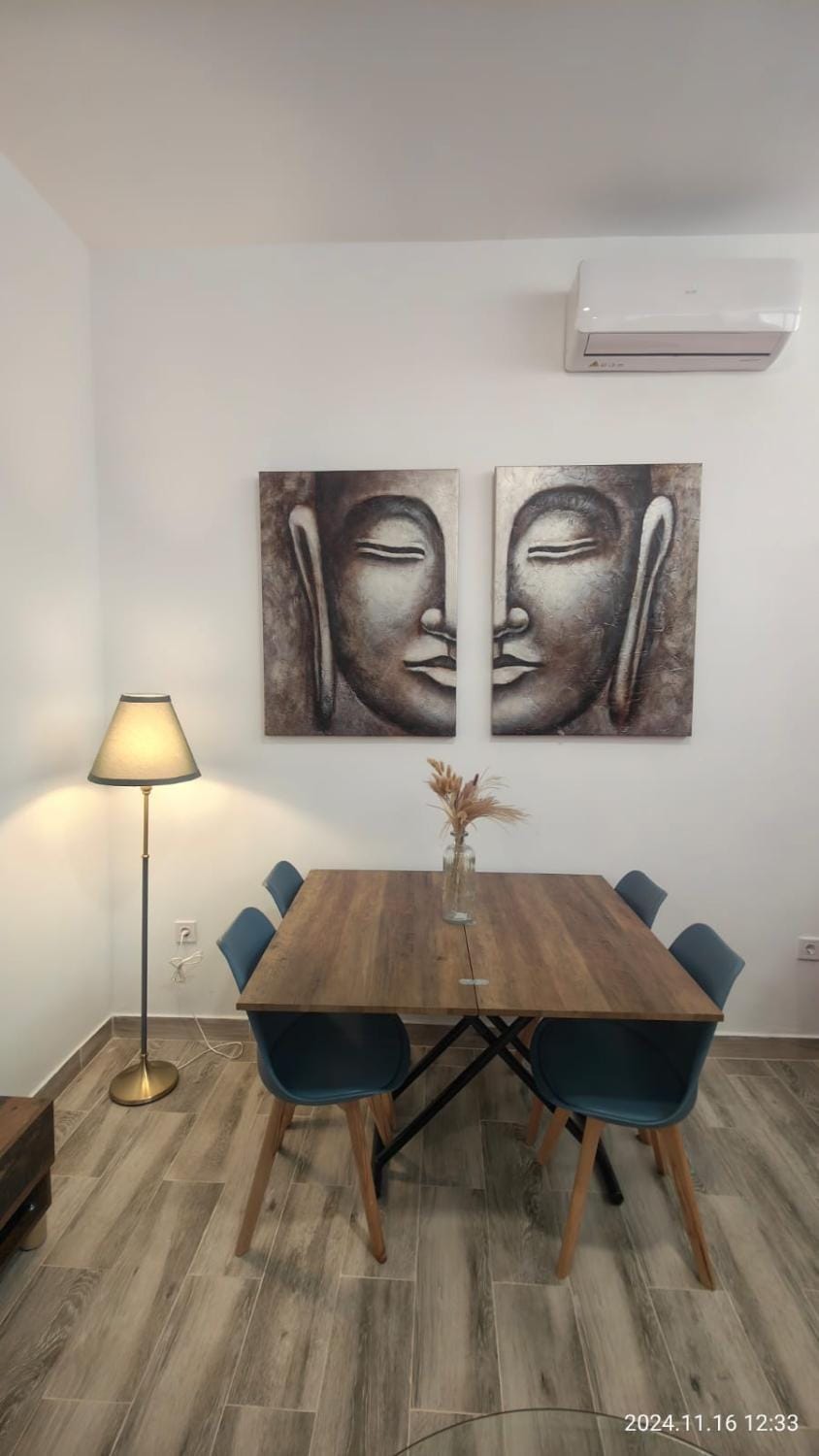 Apartament Seville in Alameda de Hércules Parking Free Apartment in Seville