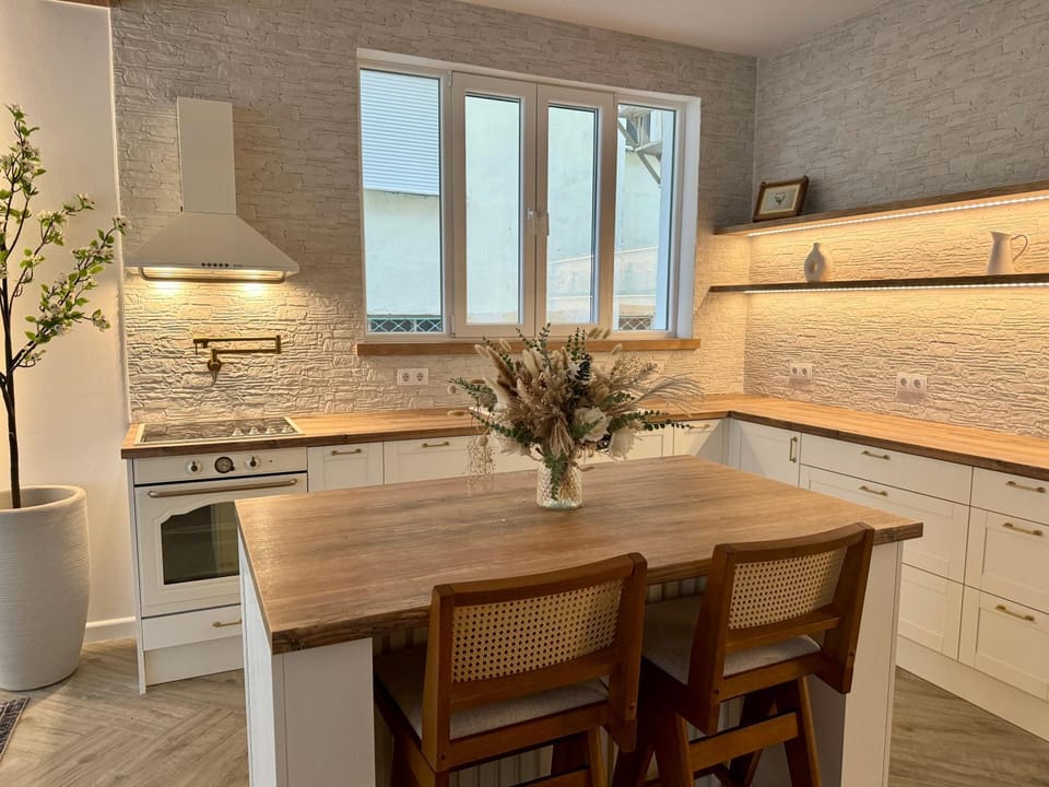 Villa Cecilia Luxury Stay Apartment in North Macedonia