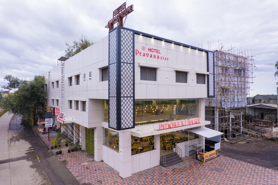 Property building, Street view