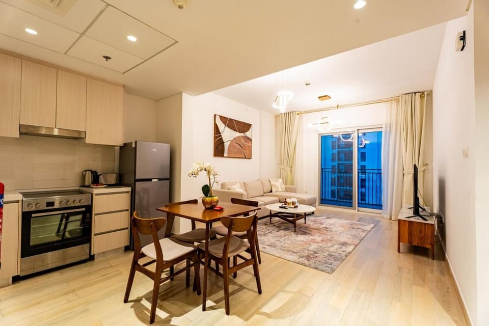 Kitchen or kitchenette, Living room, Seating area, Dining area, dishwasher, oven, stove, toaster