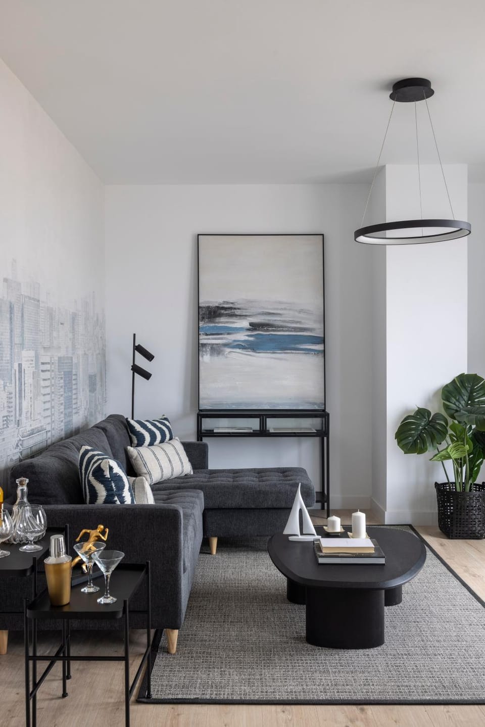 Living room, Seating area