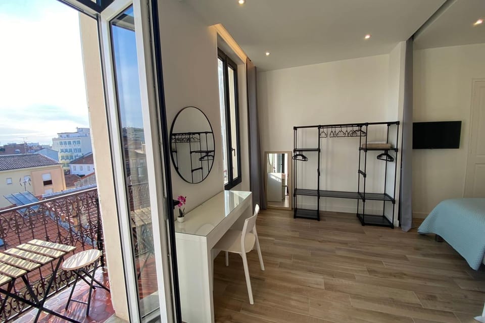 06CJ Beautiful apartment in the heart of Cannes Apartment in Cannes