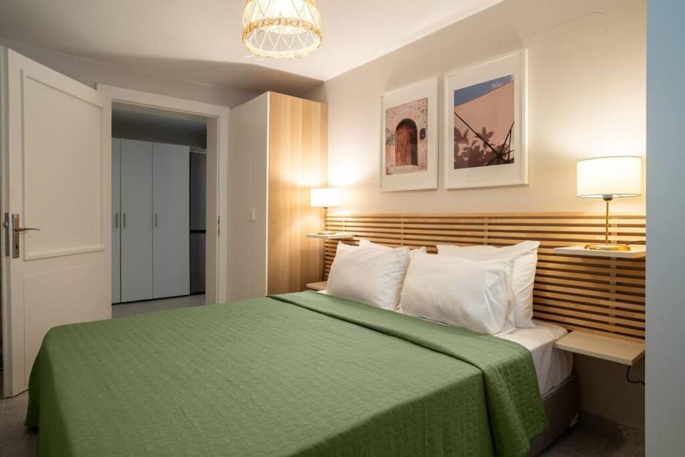 2BR Designed Flat In The Center of Buyukada Apartment in Istanbul