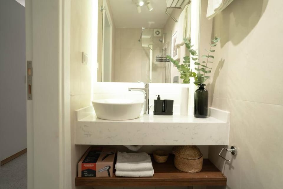2BR Designed Flat In The Center of Buyukada Apartment in Istanbul