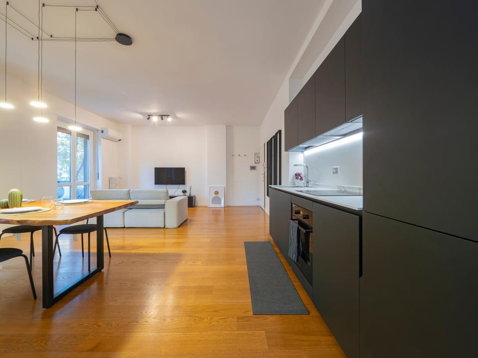 Kitchen or kitchenette, kitchen