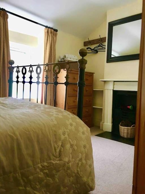 HOLIDAY HOUSE TANYGRISIAU SNOWDONIA North Wales House in Wales