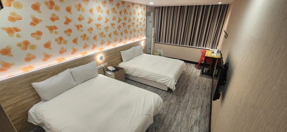 成都壹壹壹商旅 Hotel in Taipei City