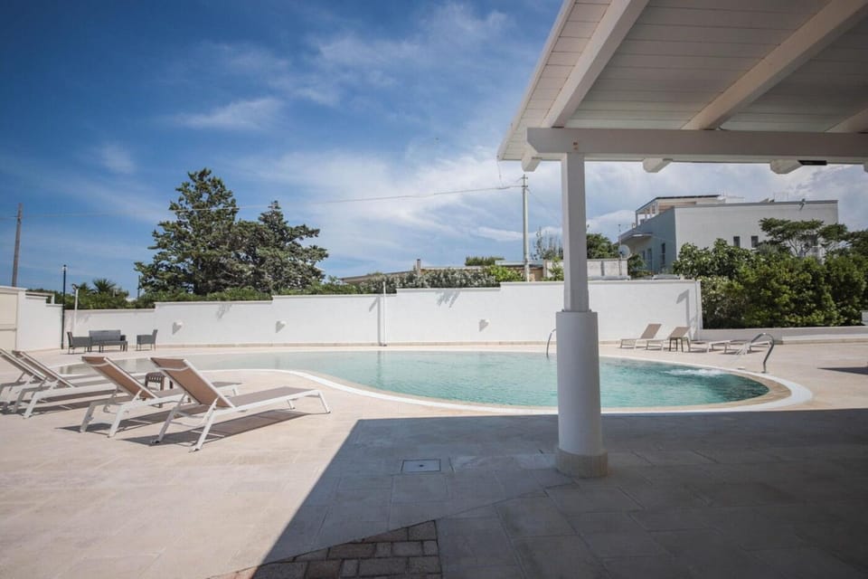 Spring, Summer, Autumn, Swimming pool