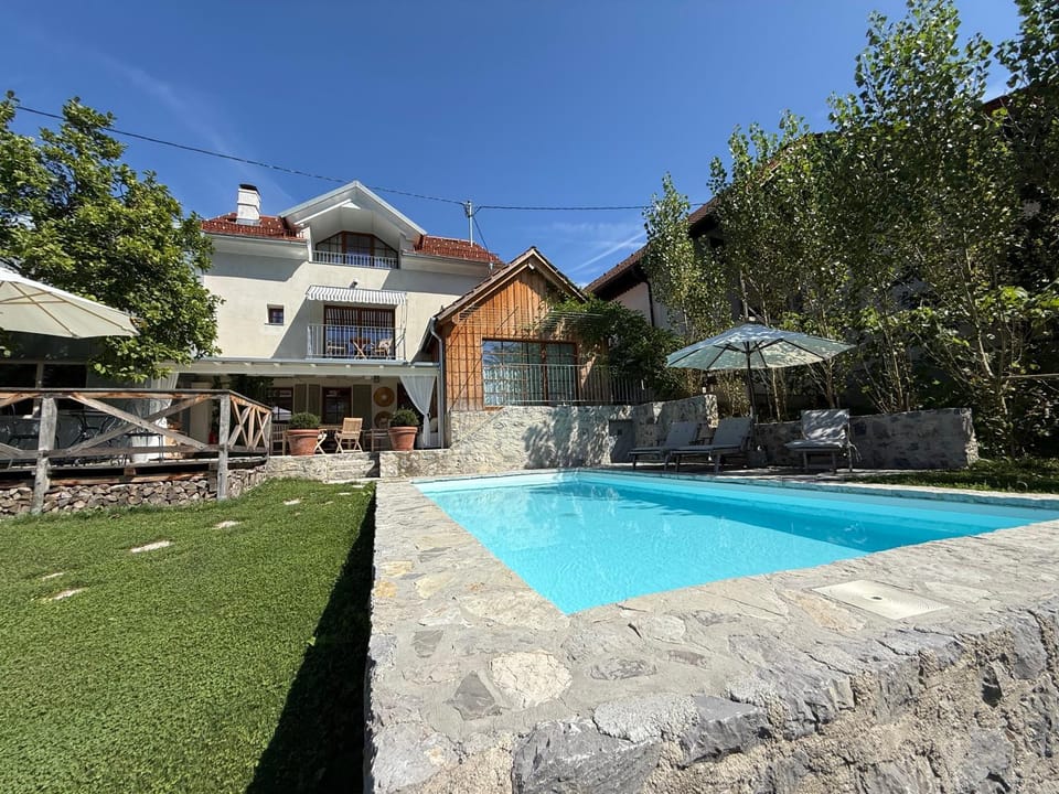 Property building, Pool view, Swimming pool