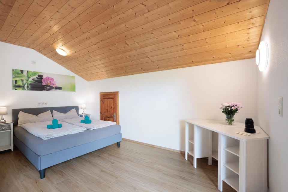 Property building, Living room, Bedroom