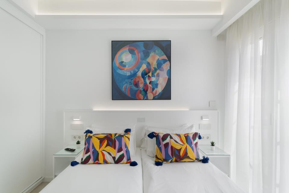Living room, Bedroom
