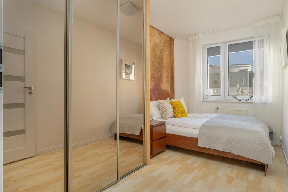 Bed, Photo of the whole room, Bedroom, towels, wardrobe