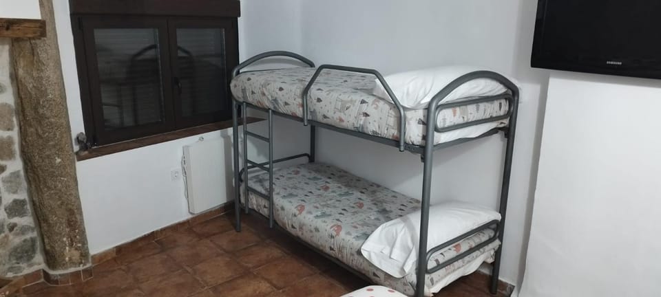 bunk bed