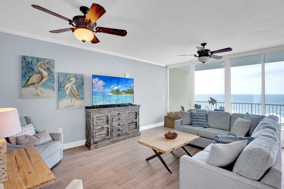 Sanibel 1103 by Vacation Homes Collection Apartment in West Beach