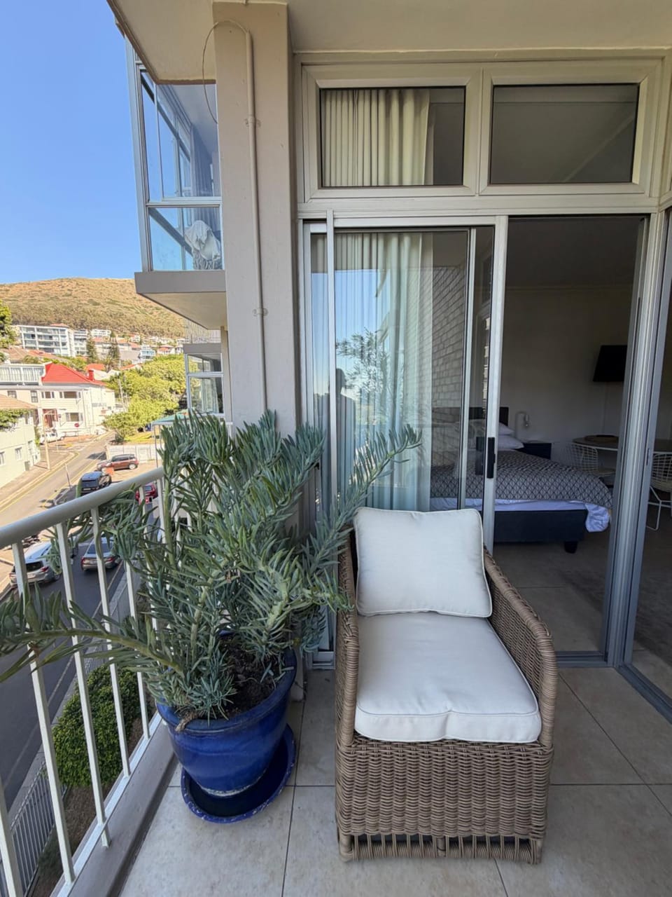 Sugar Lump Studio , Greenpoint,cozy and central with parking Apartment in Cape Town
