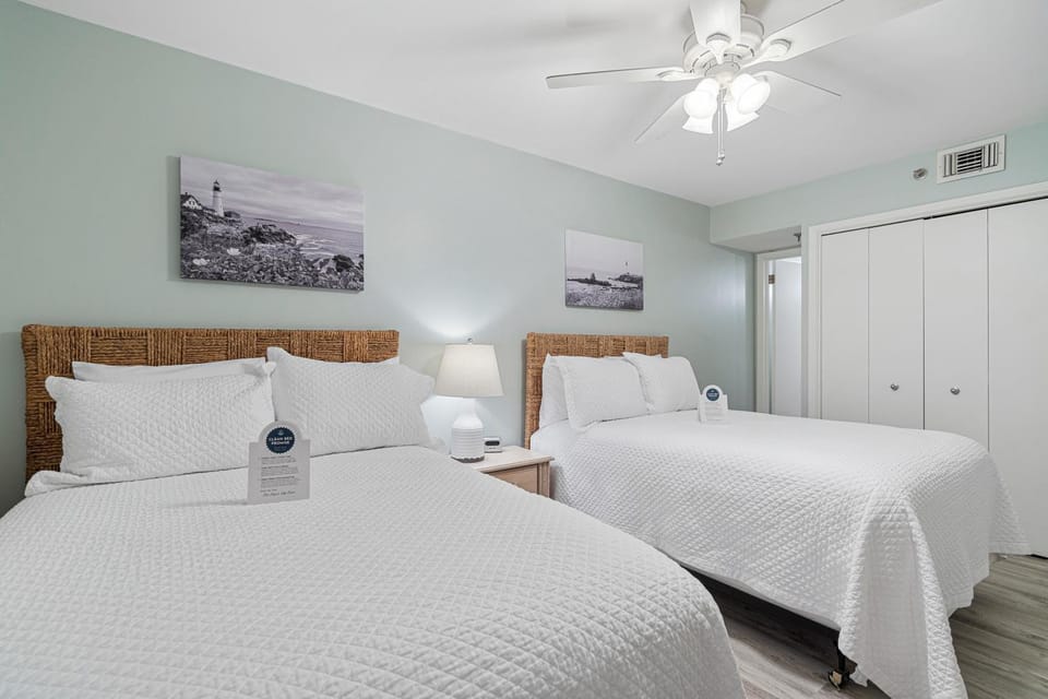 Phoenix III 3124 by Vacation Homes Collection Apartment in Orange Beach