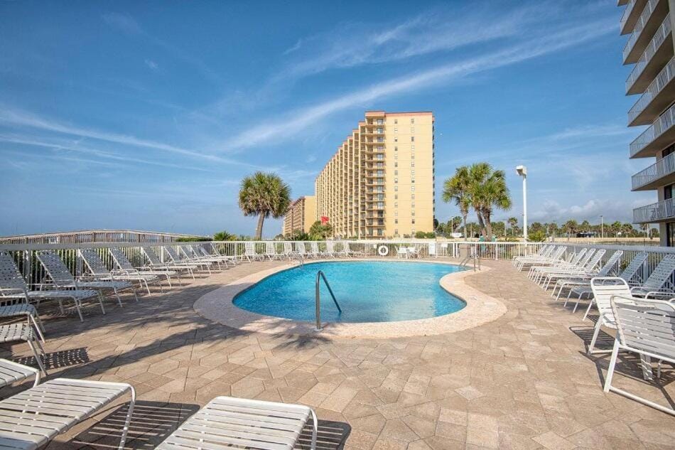 Seaside Beach & Racquet 2307 by Vacation Homes Collection Apartment in Orange Beach