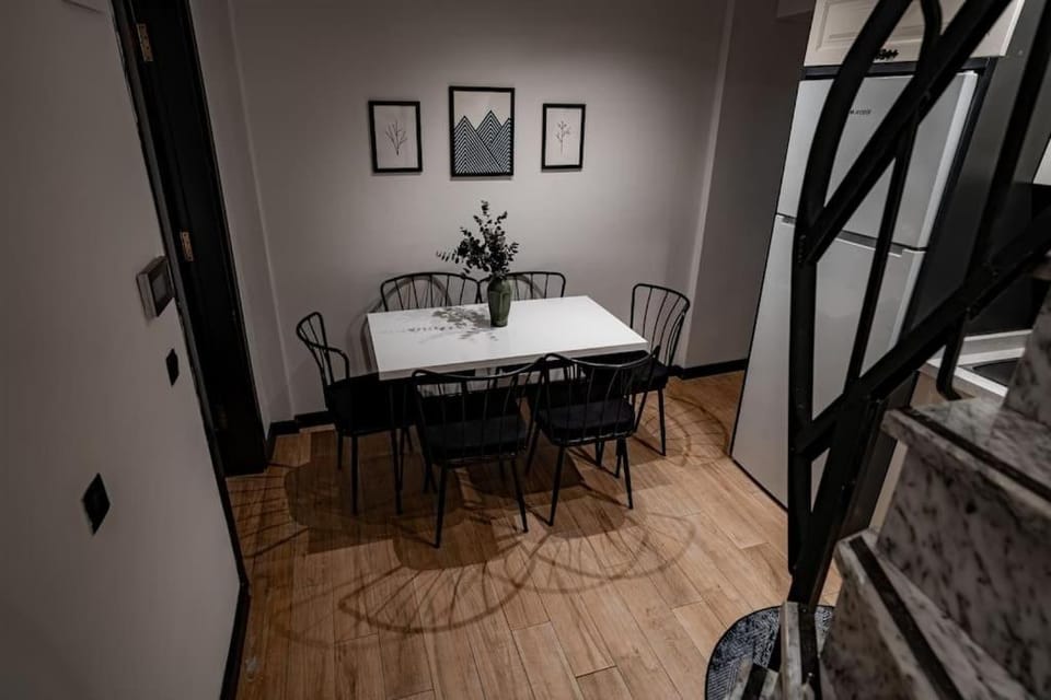 Spacious and Stylish 3BR w Private Garden Apartment in Istanbul