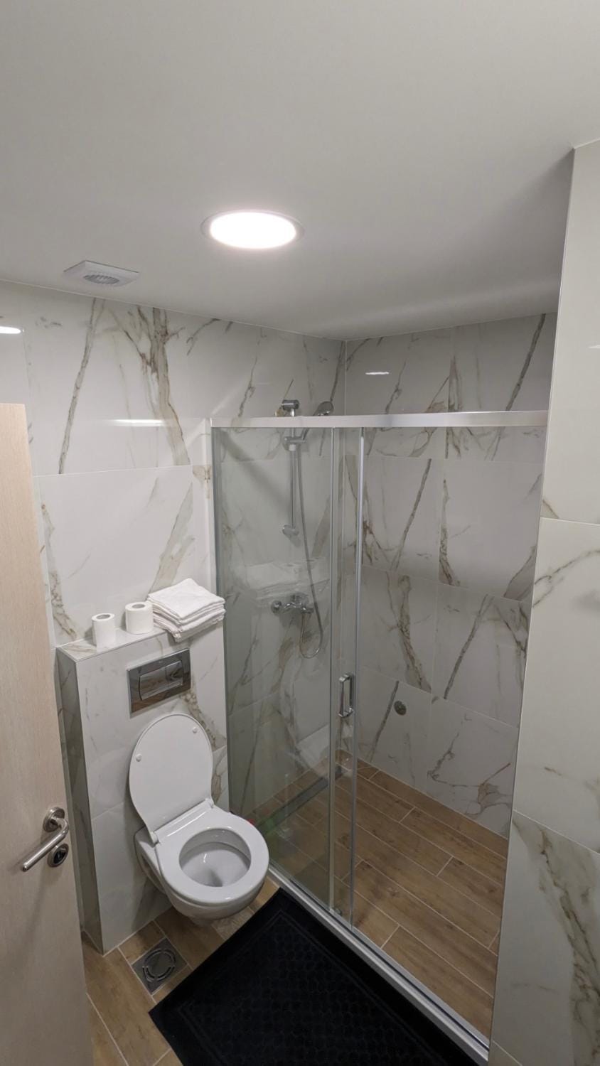 Shower, Toilet, Bathroom