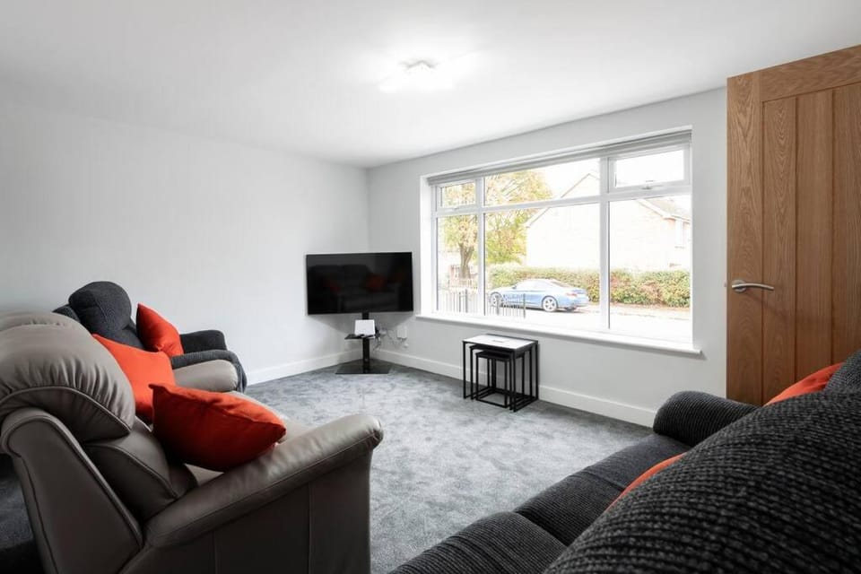 Living room, Evening entertainment