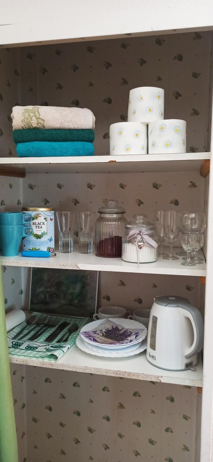 Coffee/tea facilities, Kitchen or kitchenette, minibar