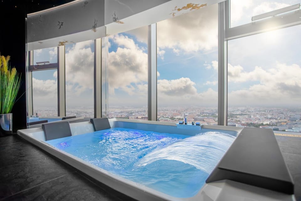 Hot Tub, View (from property/room)