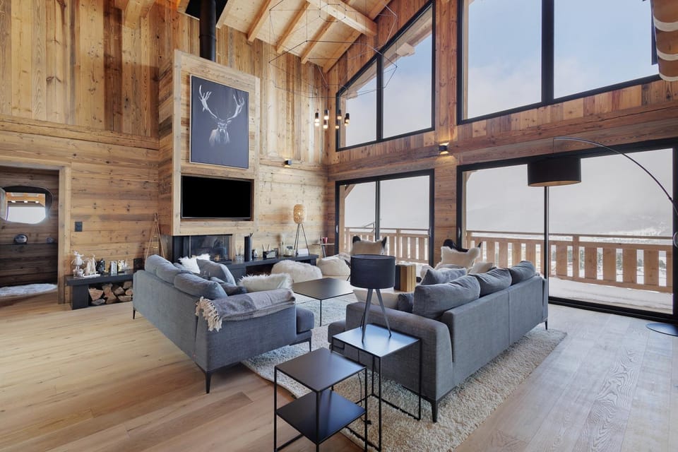 Property building, Living room