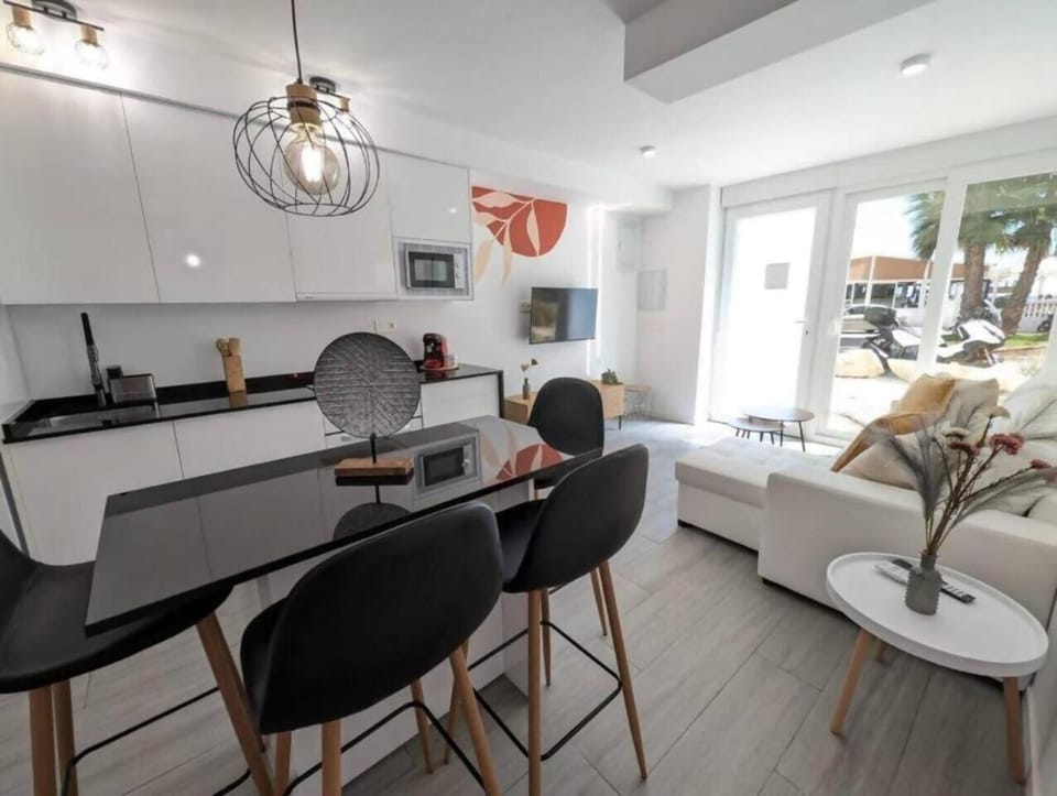 BAJONDILLO LOFT FRENTE AL MAR Apartment in Torremolinos
