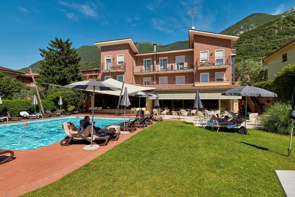 Property building, Garden, Garden view, Pool view