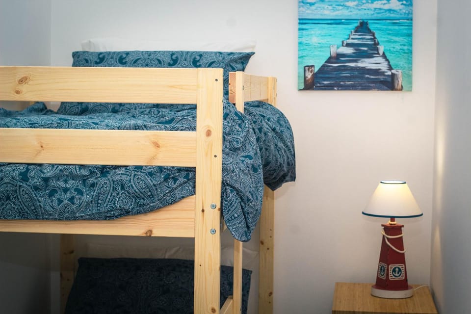 Bed, bunk bed