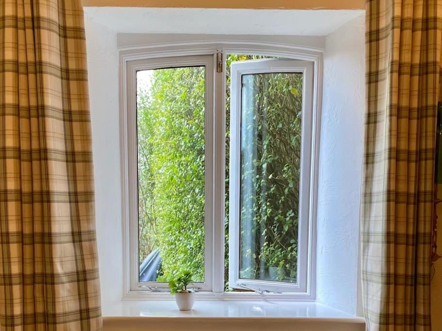 Braunton Breaks - 'The Snug' Apartment in Braunton