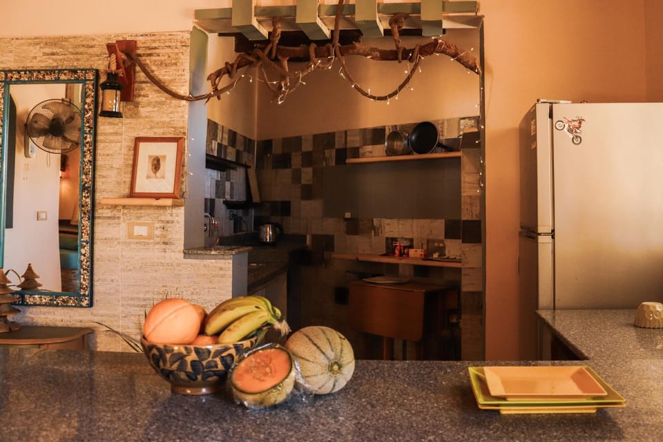 Kitchen or kitchenette, Food and drinks, Food, minibar, oven, kitchen