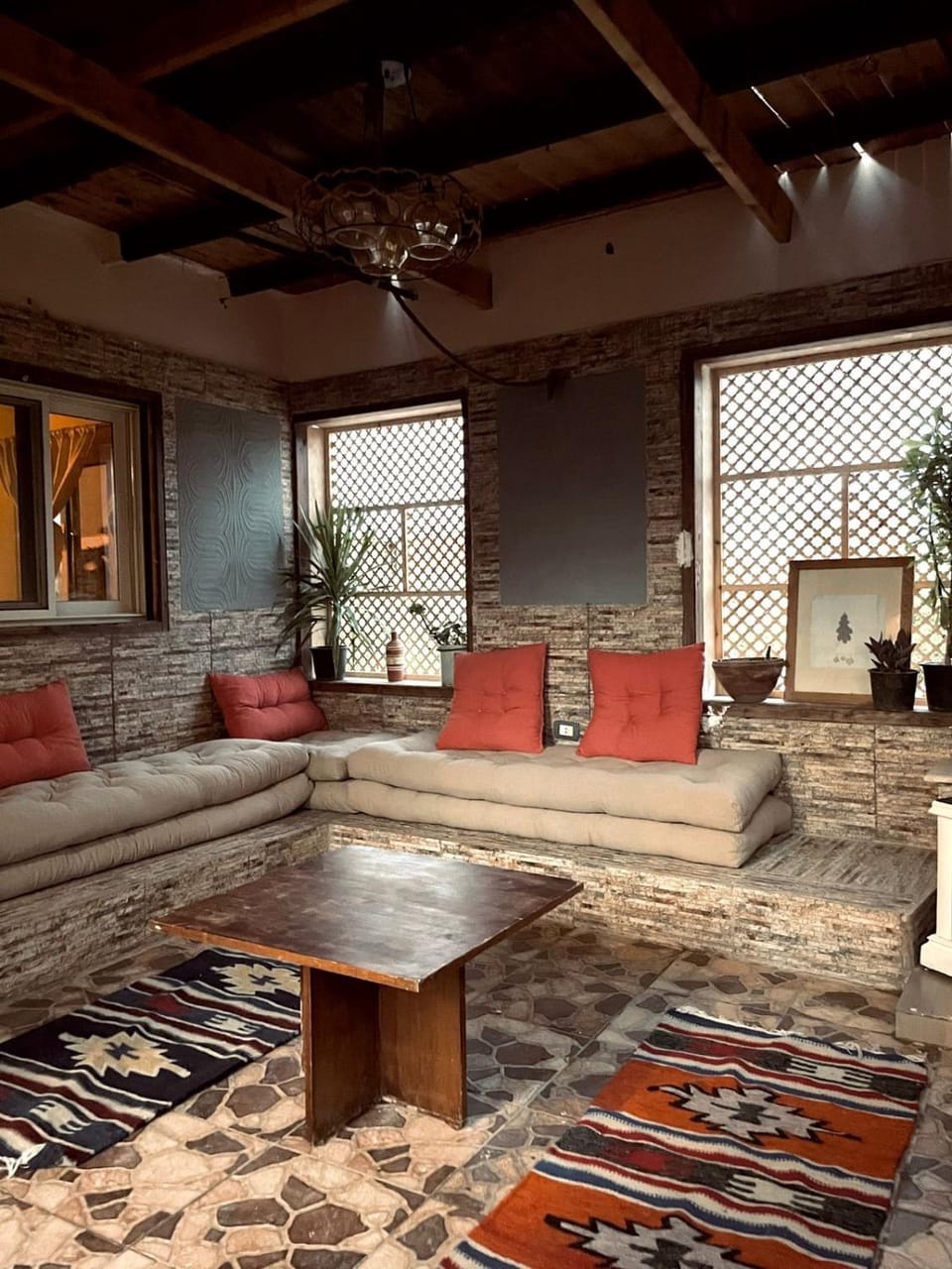 Living room, Seating area