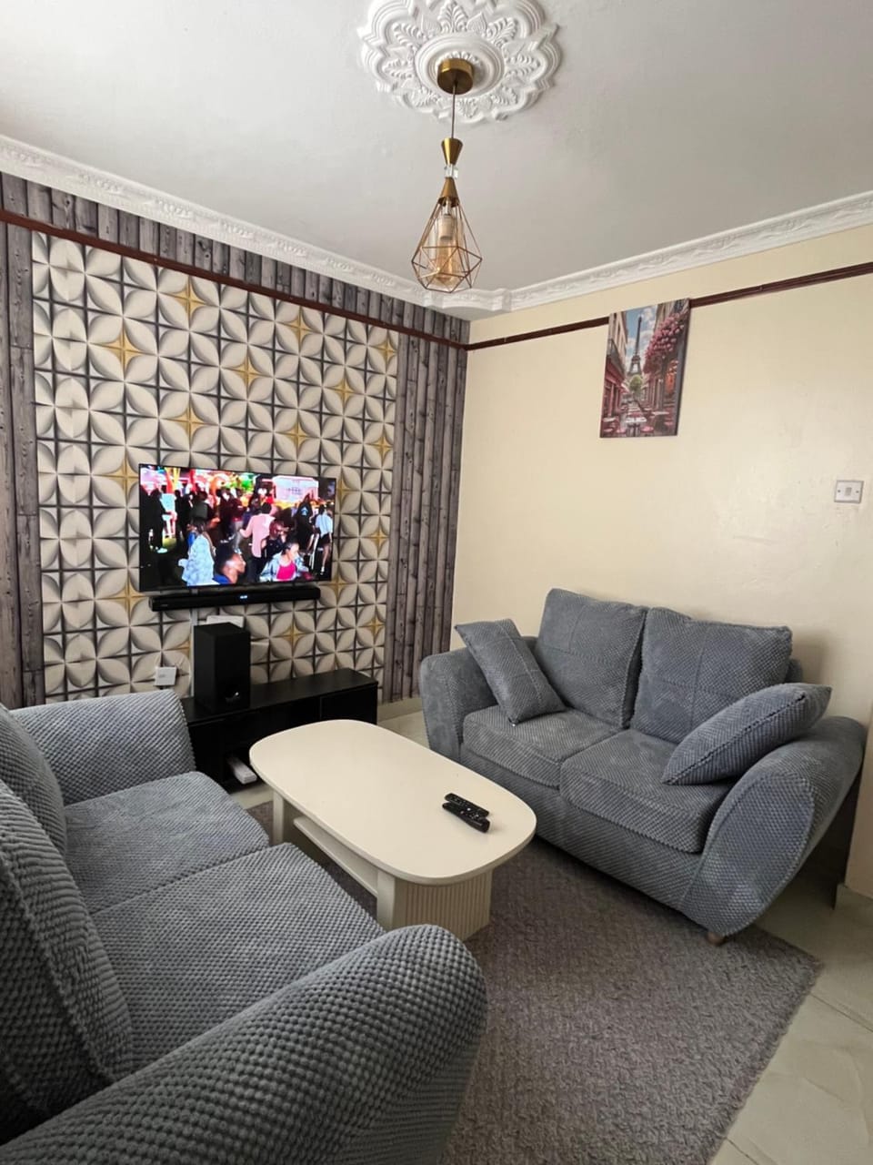 TV and multimedia, Living room, Seating area