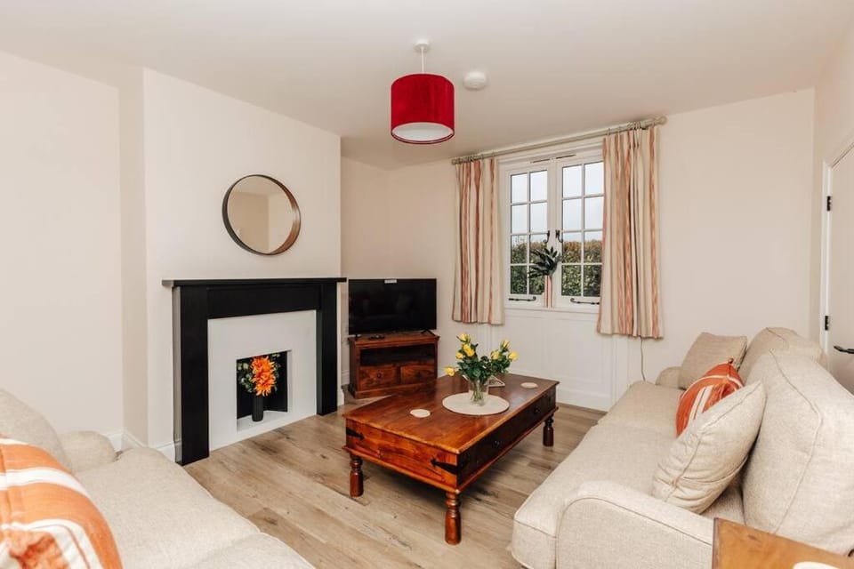 Old Town Cottage House in South Oxfordshire District