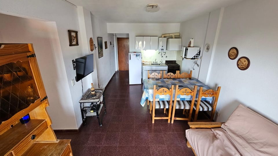 Living room, Photo of the whole room