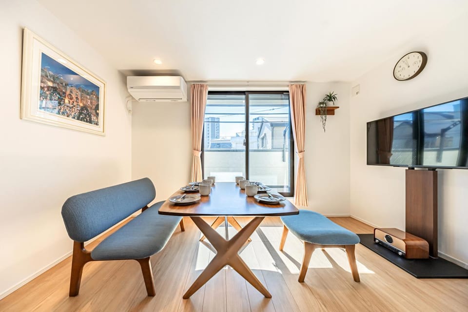 TV and multimedia, Living room, Seating area