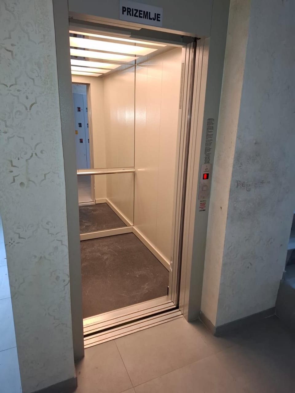 elevator