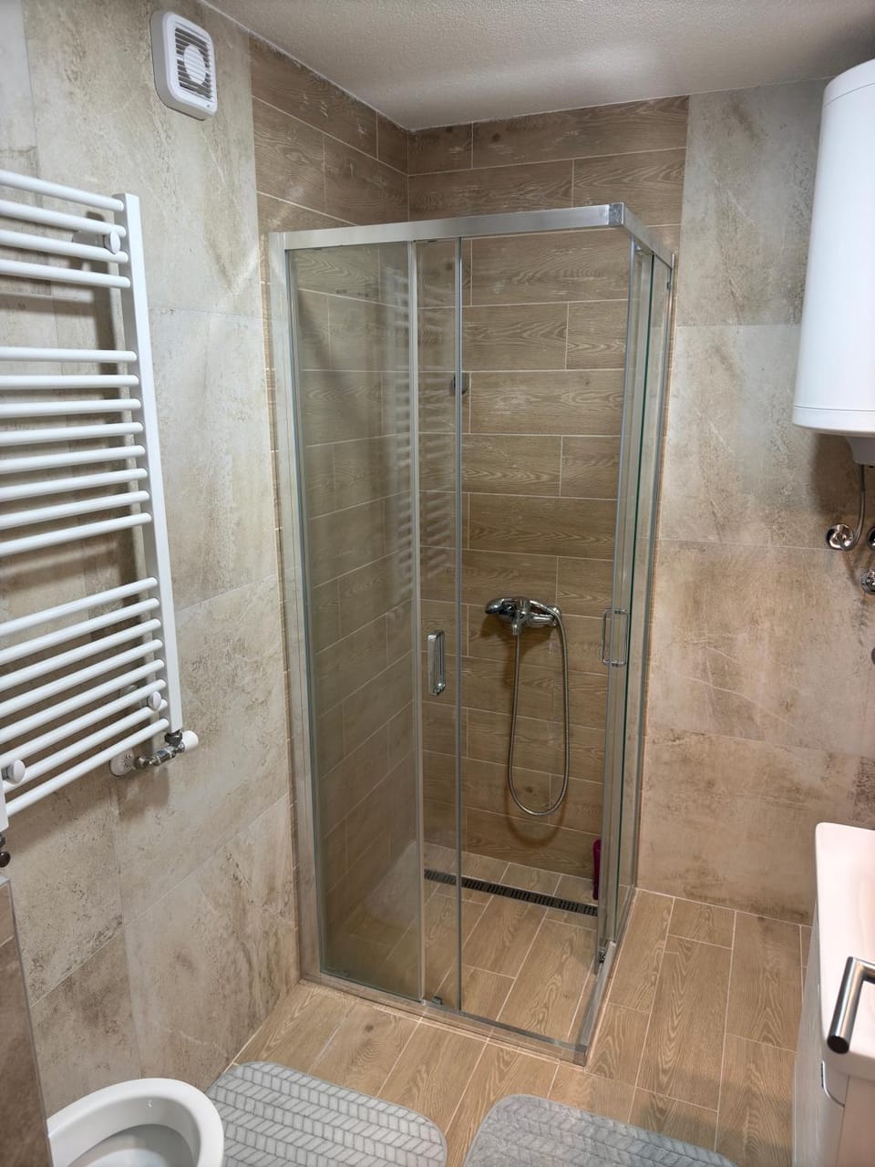 Shower, Toilet, Bathroom