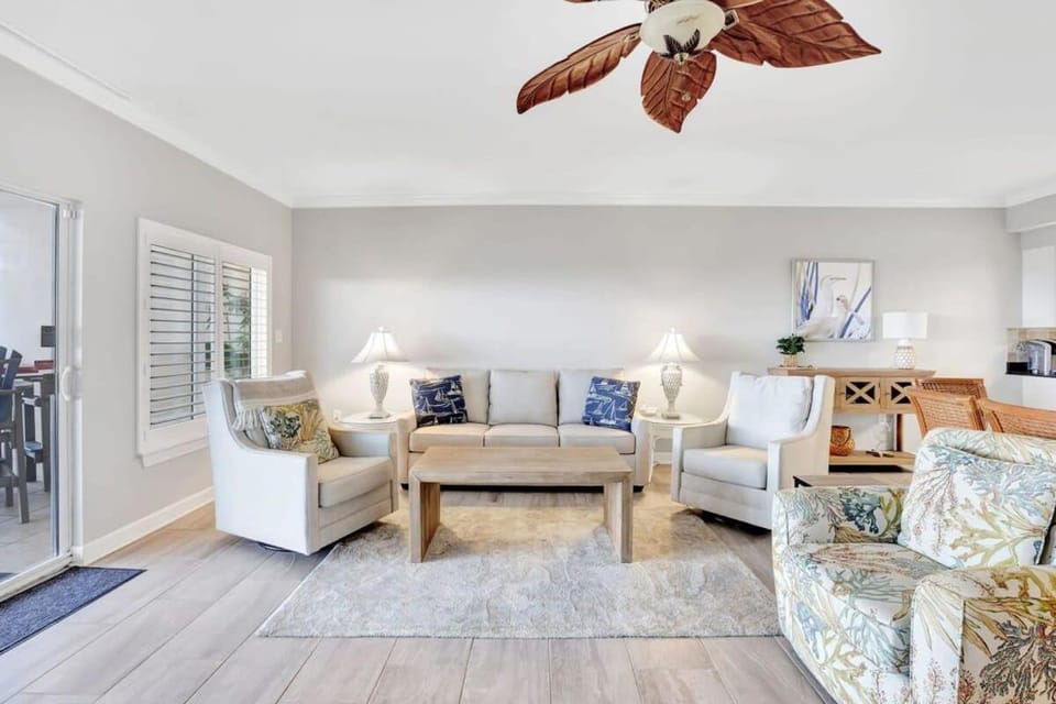 Admirals Quarters 802 Amenities Galore SPACIOUS House in Orange Beach