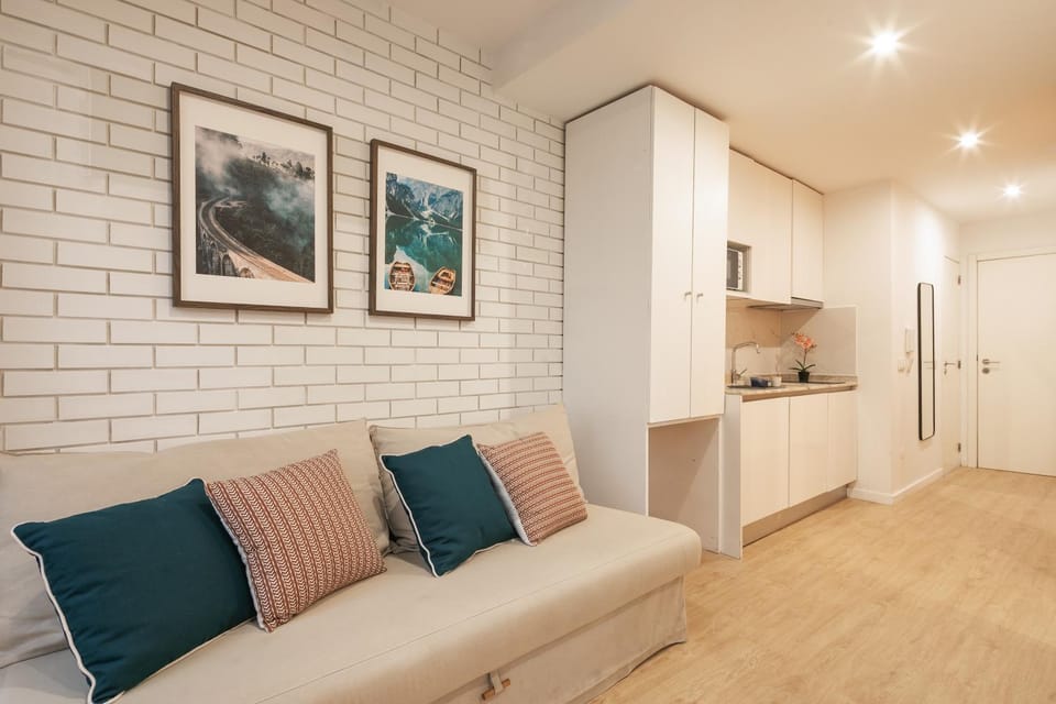 Kitchen or kitchenette, Living room, Seating area