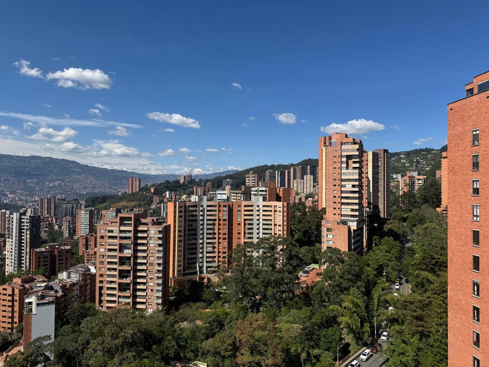 Lindo apartamento poblado 111 Apartment in Medellin
