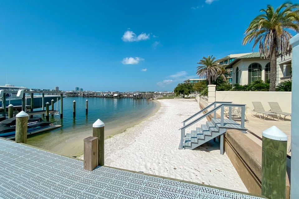 Day, Natural landscape, Beach, Lake view, Sea view