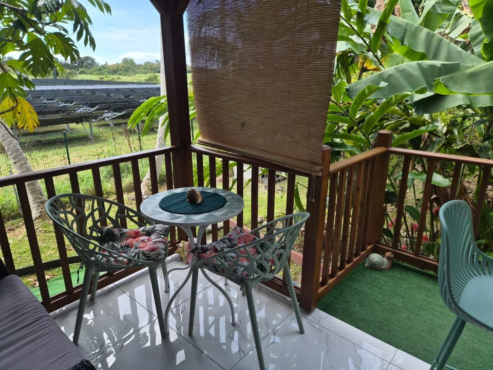 Balcony/Terrace, Garden view