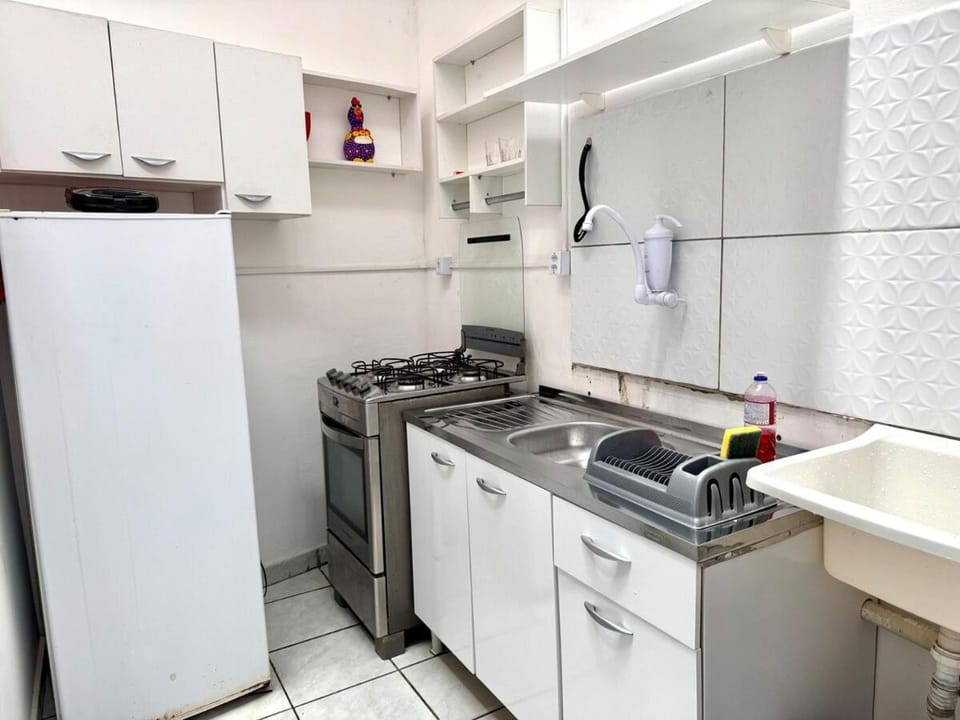 APT-10 Completo Com Ar-Condicionado Garagem Predio Central Perto de tudo Apartment in Petrolina